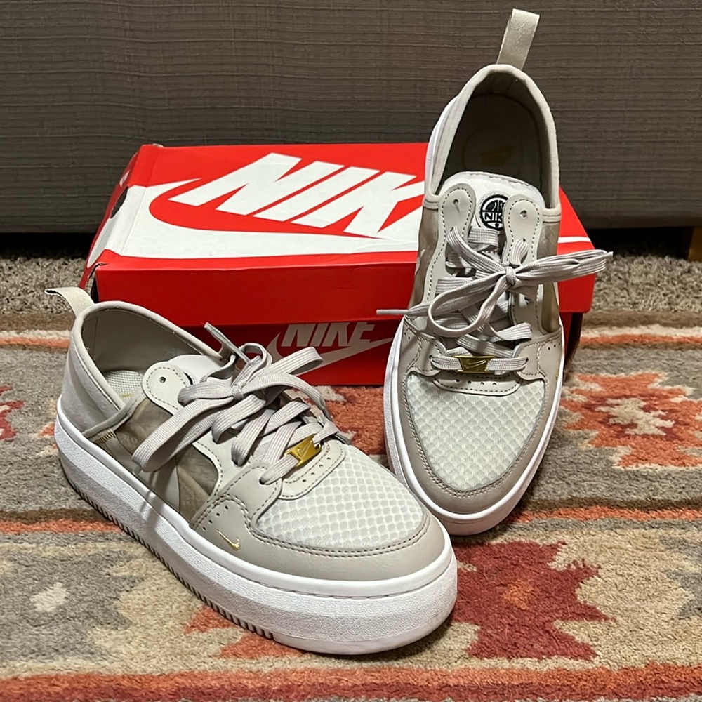 Nike Court Vision Alta